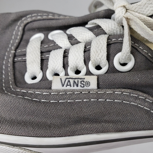 VANS | Neutral Gray Canvas Low Top Classic Street Skateboard Sneakers Womens 7.5 - Picture 9 of 11